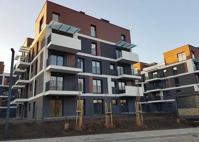 Activpark Apartments Brynow